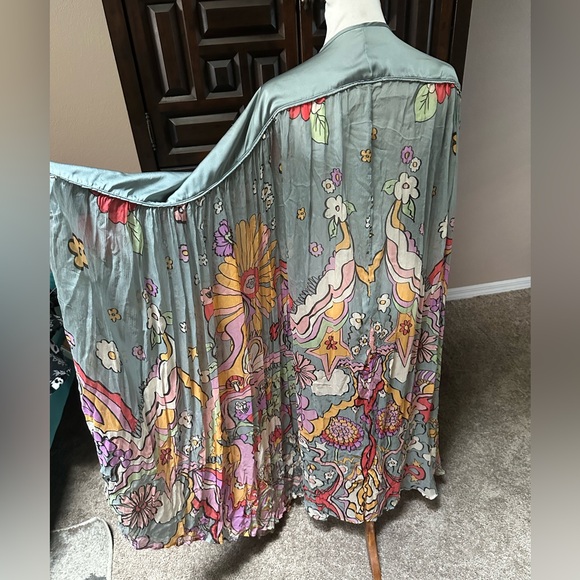 Free People. RARE. Monarch Kimono in Seafoam. - Picture 2 of 7